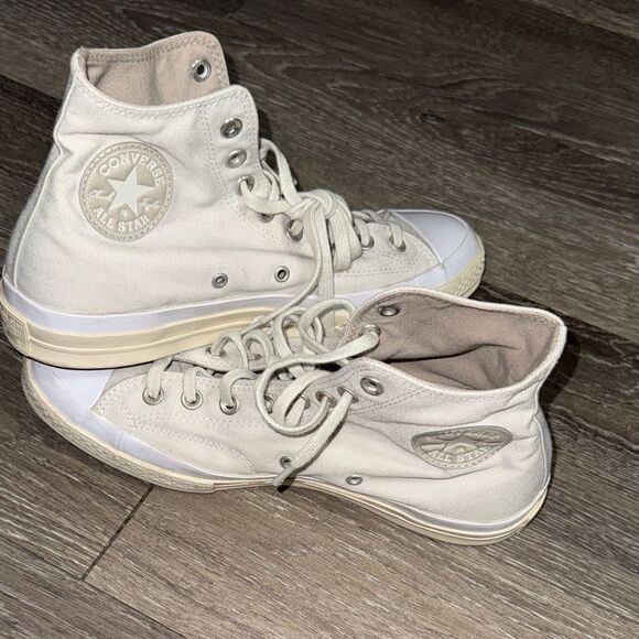 Converse Shoes - Converse High-Top Sneakers in Cream
